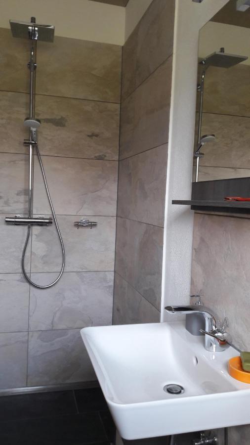 Apartment Am Eck Schmolln  Ngoại thất bức ảnh